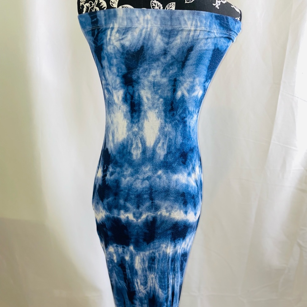Sexy blue tube midi dress